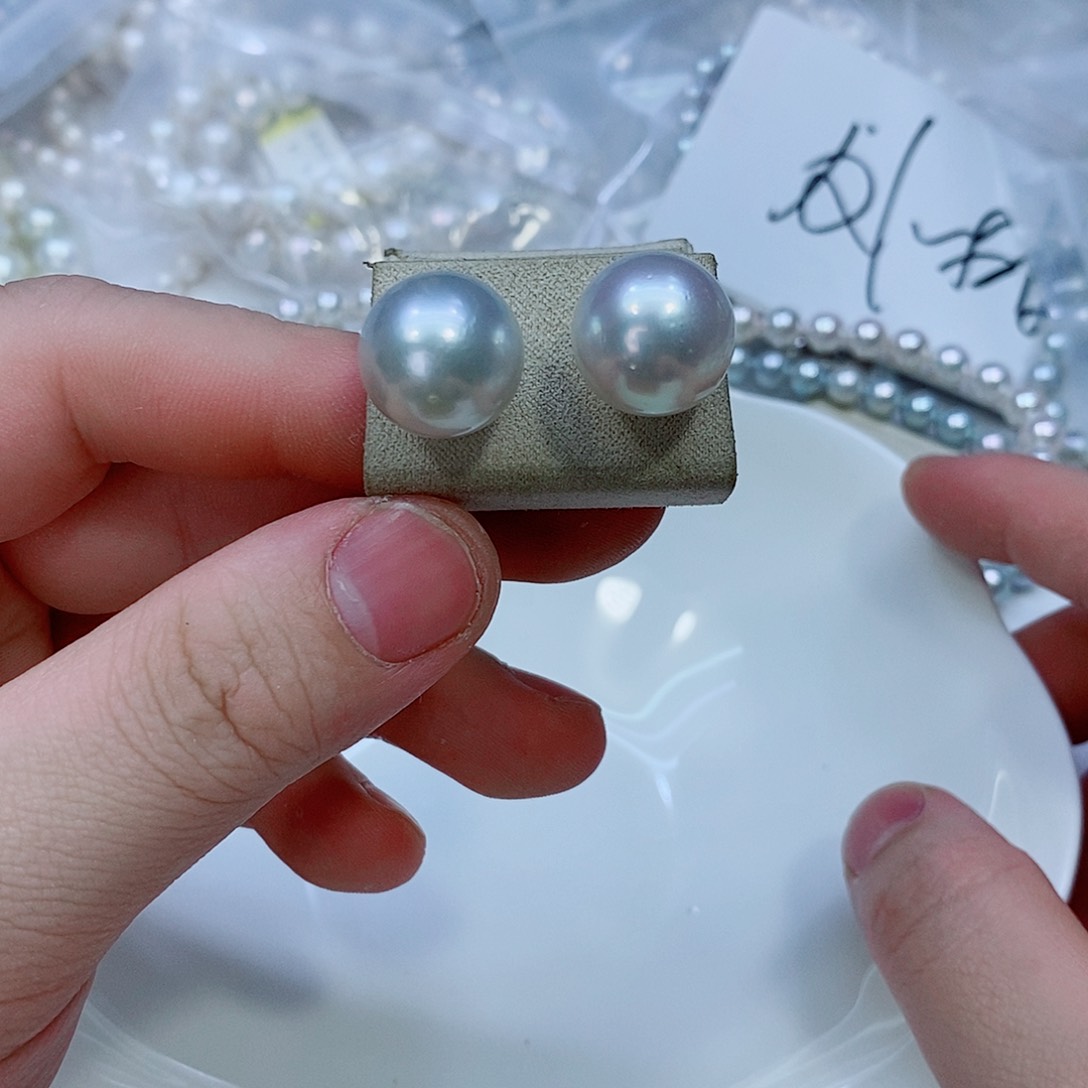海水珍珠耳饰18K金镶嵌