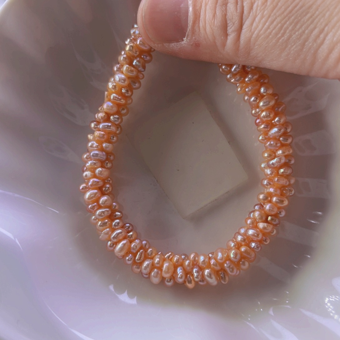 爱***娅淡水珍珠手绳合金