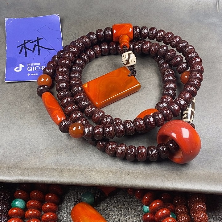 凤眼菩提吊坠菩提