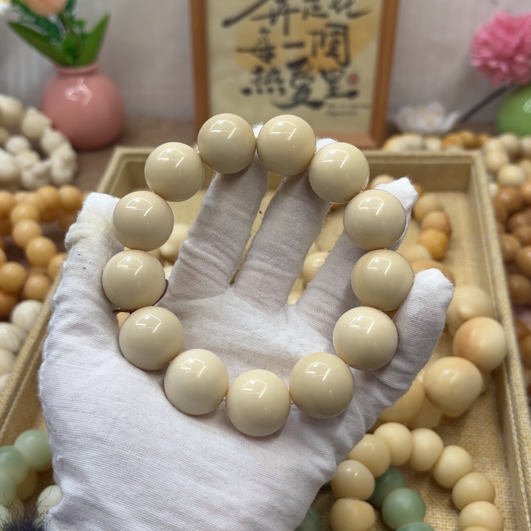 吊坠菩提根/象牙果20干磨微瑕牙果圆珠福利729