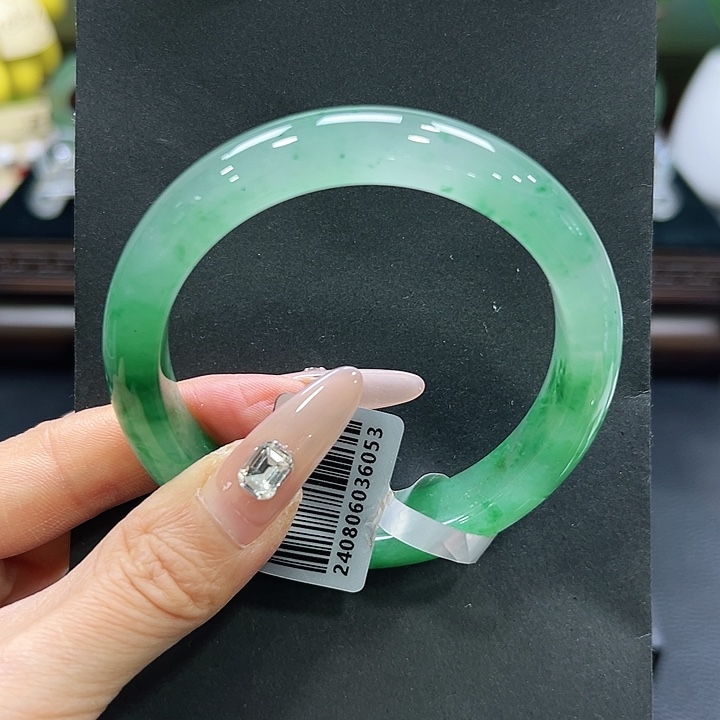 石英质玉（非洲翠）未镶嵌手镯59-60