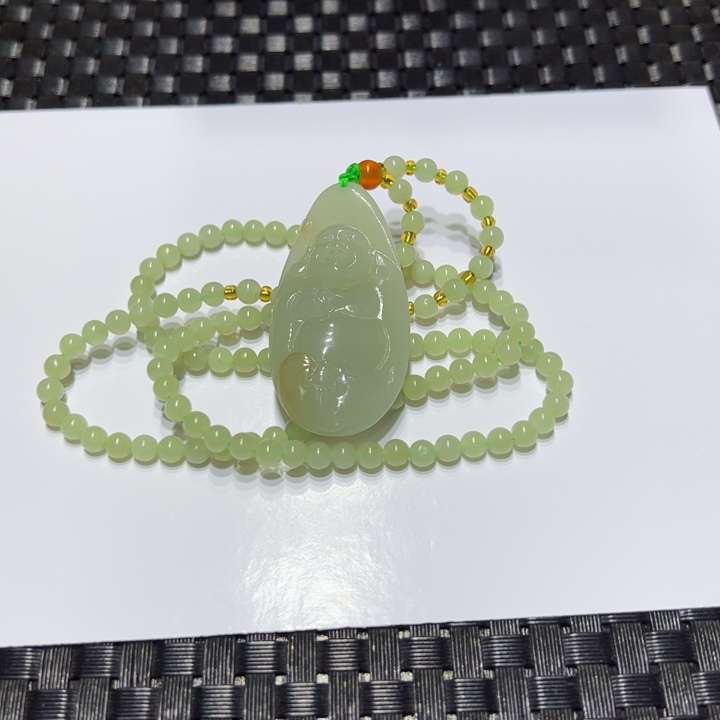 和田玉颈饰未镶嵌茂