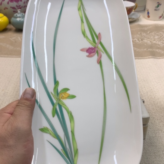 瓷片这份报告指出