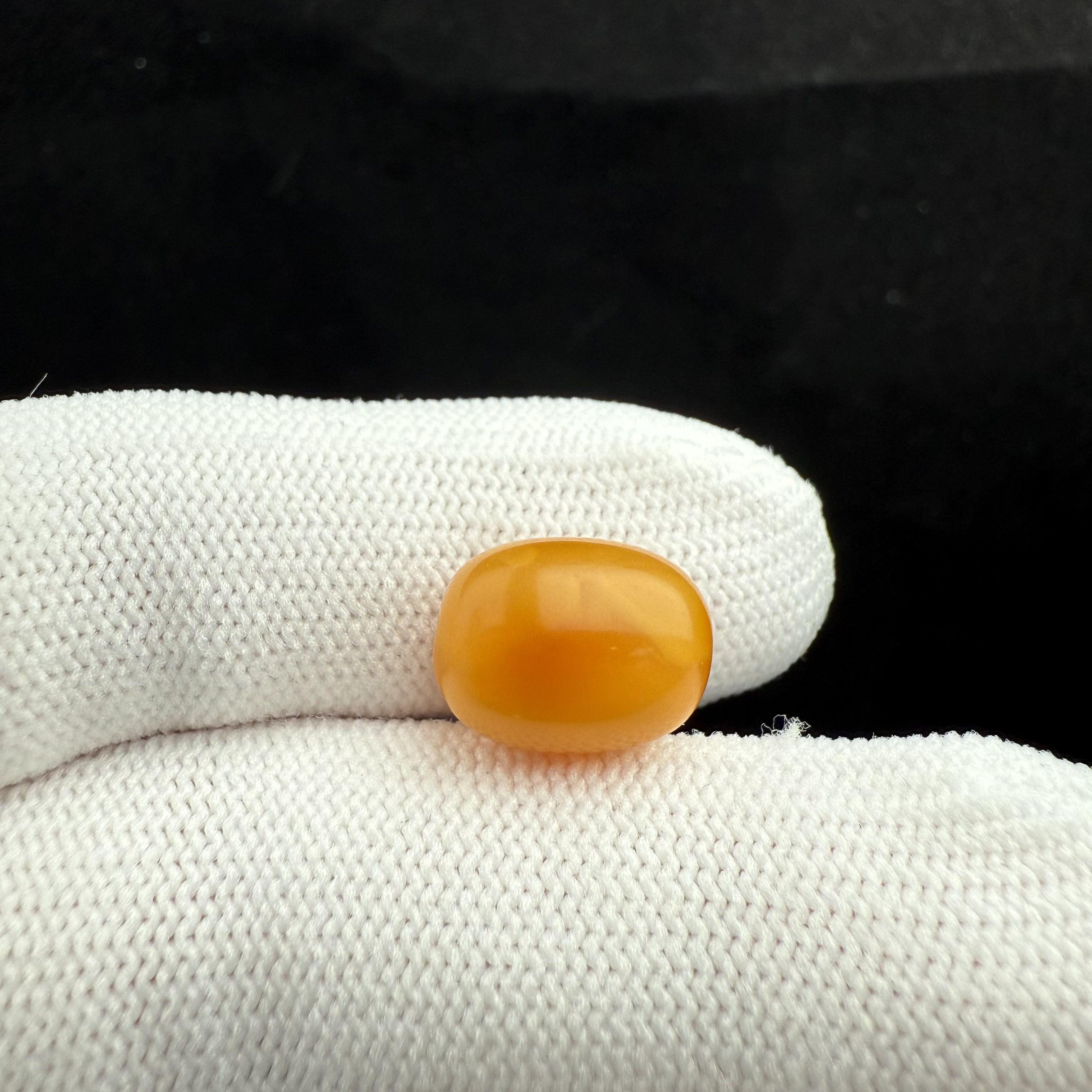 J6998天然原矿俄料蜜蜡鸡油红枣珠9.7*12.8mm支持复检假一罚十