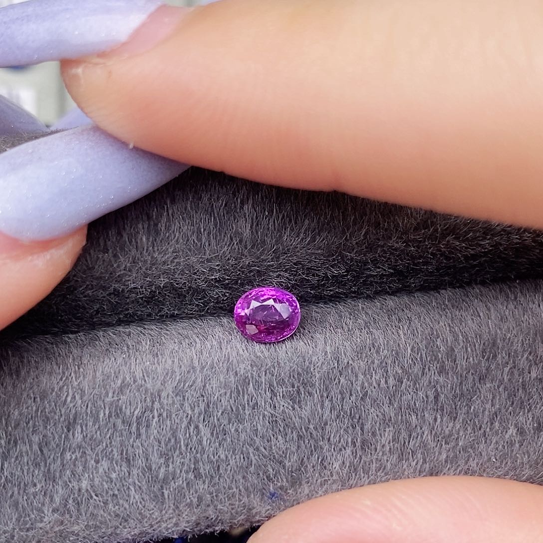 蓝宝石裸石无烧热粉色缅甸鲜艳0.89ct/0049