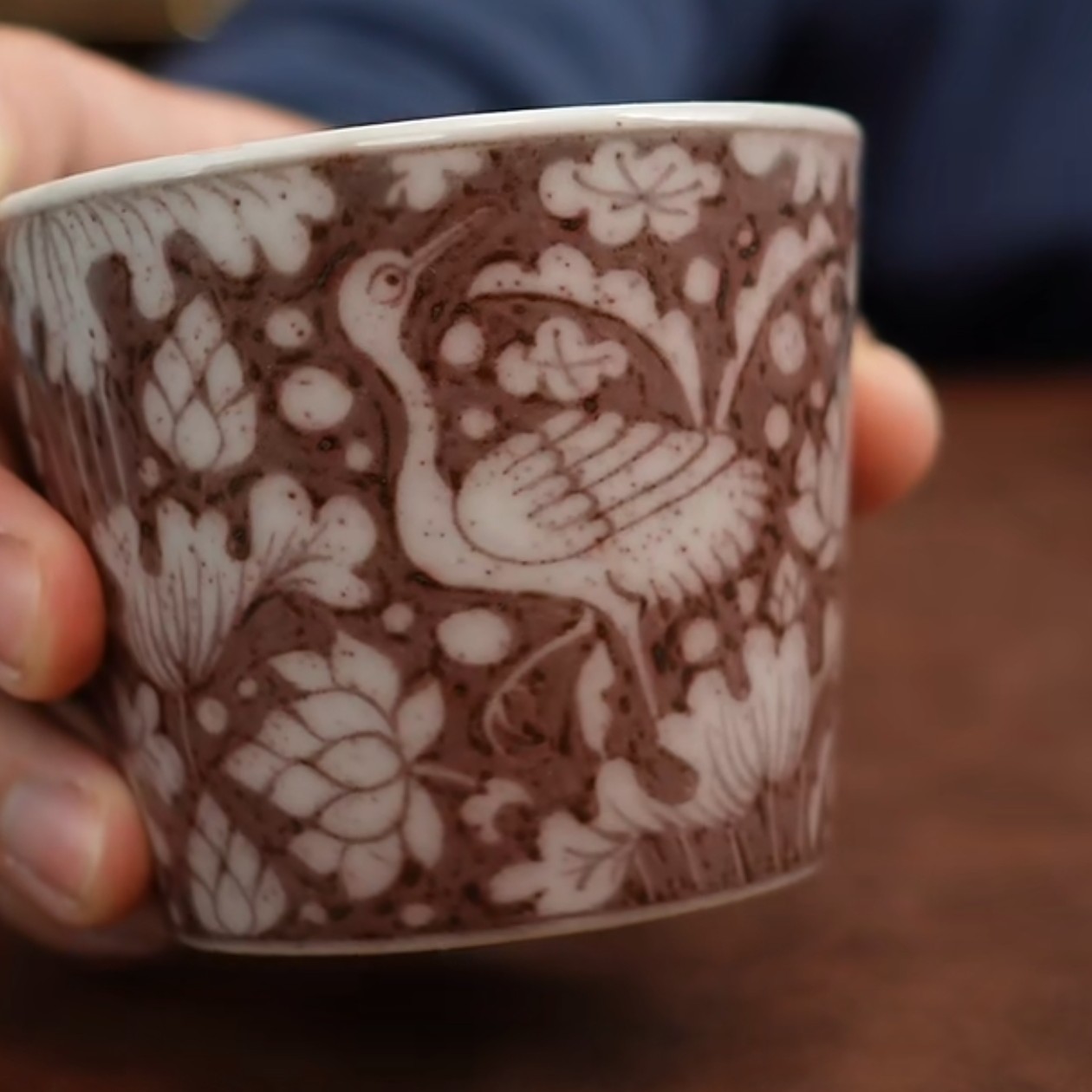 弘元珍藏釉里红一路可乐杯
