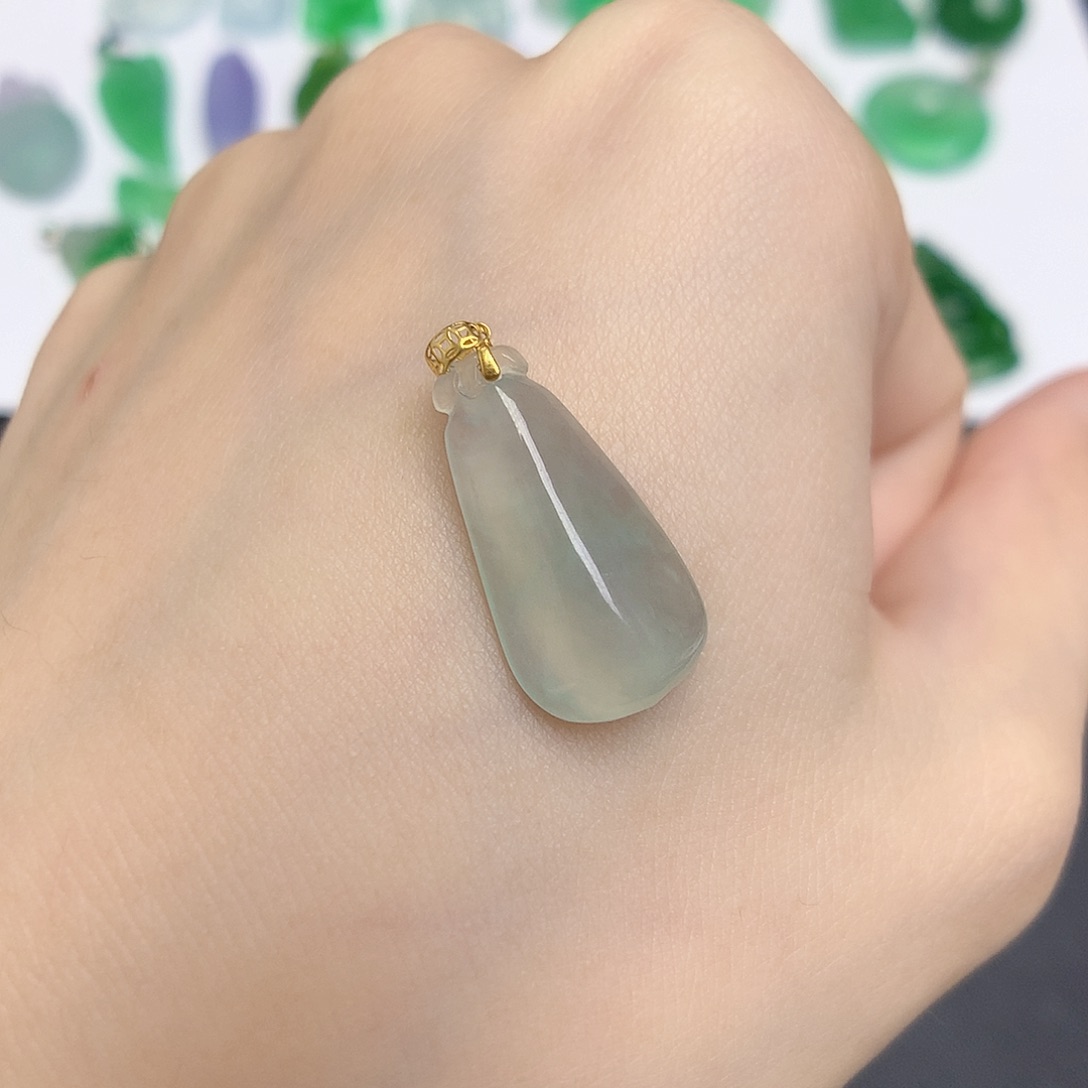 翡翠颈饰18K金镶嵌8888888888888