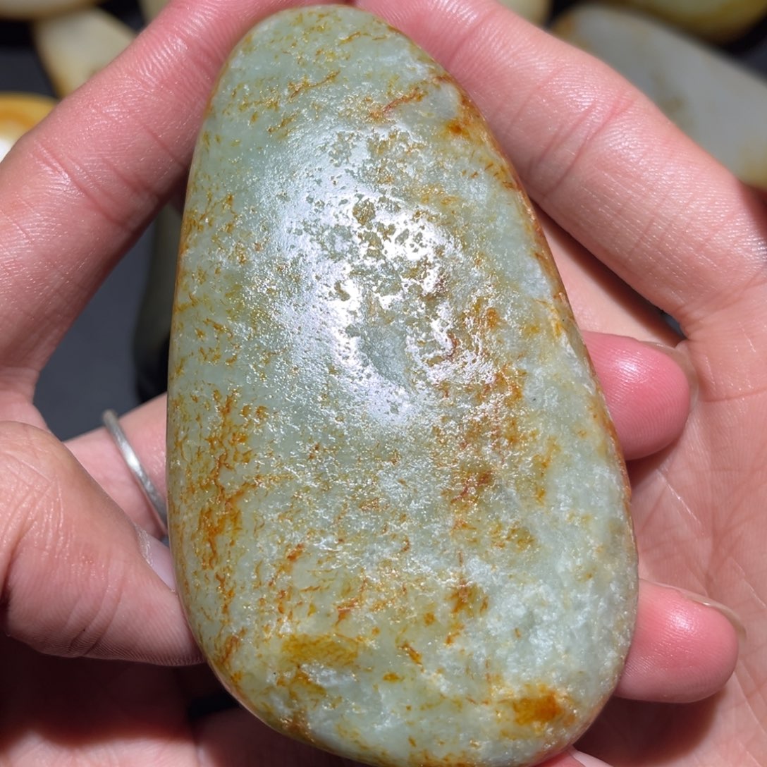 和田玉未镶嵌珠宝奇石