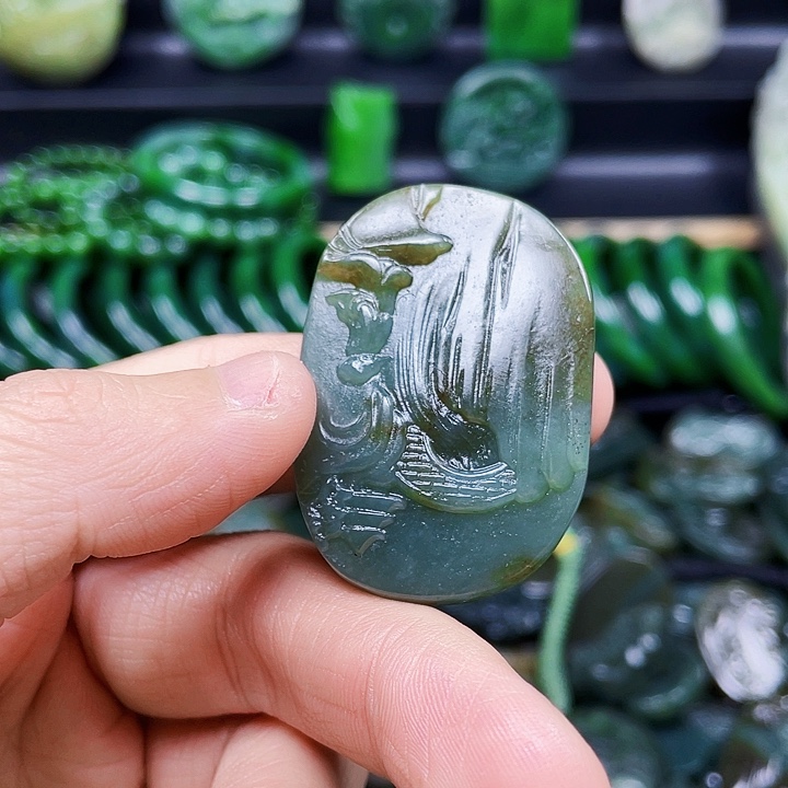 和田玉未镶嵌珠宝奇石