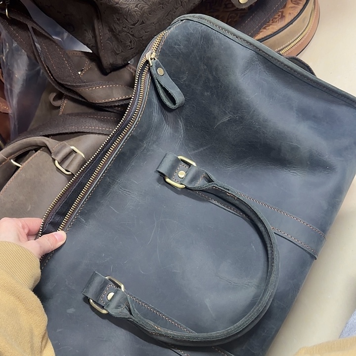 小牛皮（革）头层牛皮旅行包