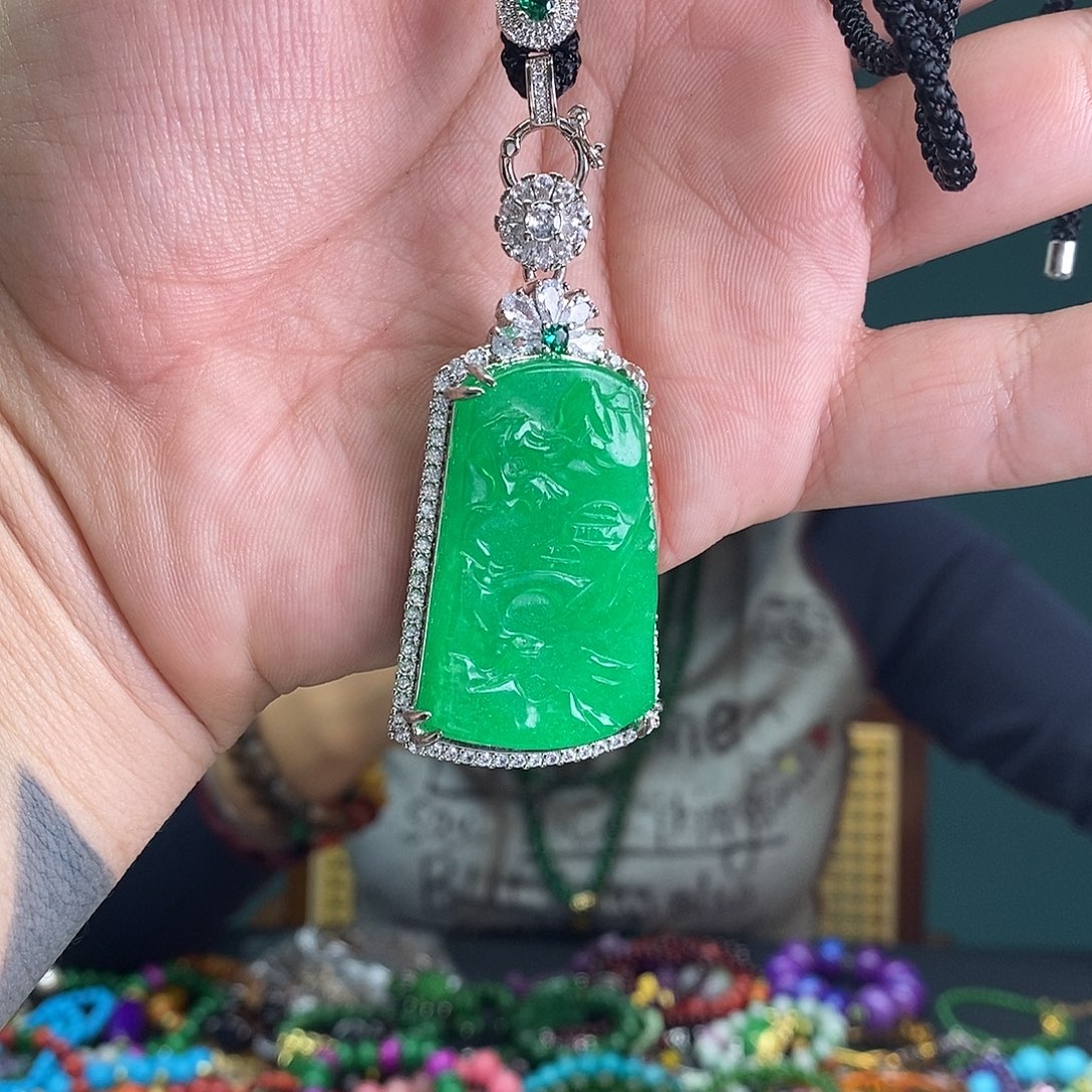 岚***岚翡翠未镶嵌戒指88888