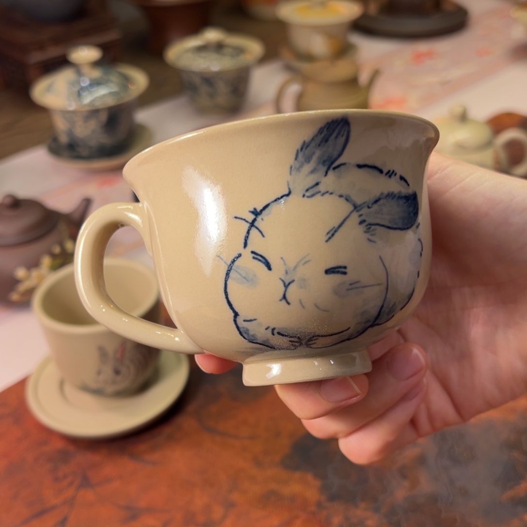 玉***洁建水青花釉中彩咖啡杯