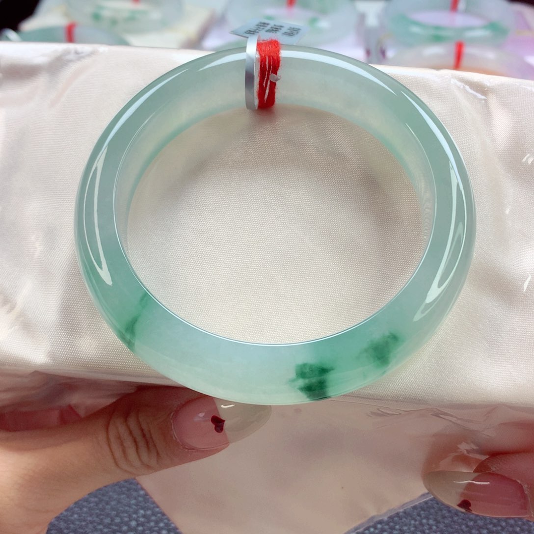 翡翠手镯未镶嵌59.5 灵