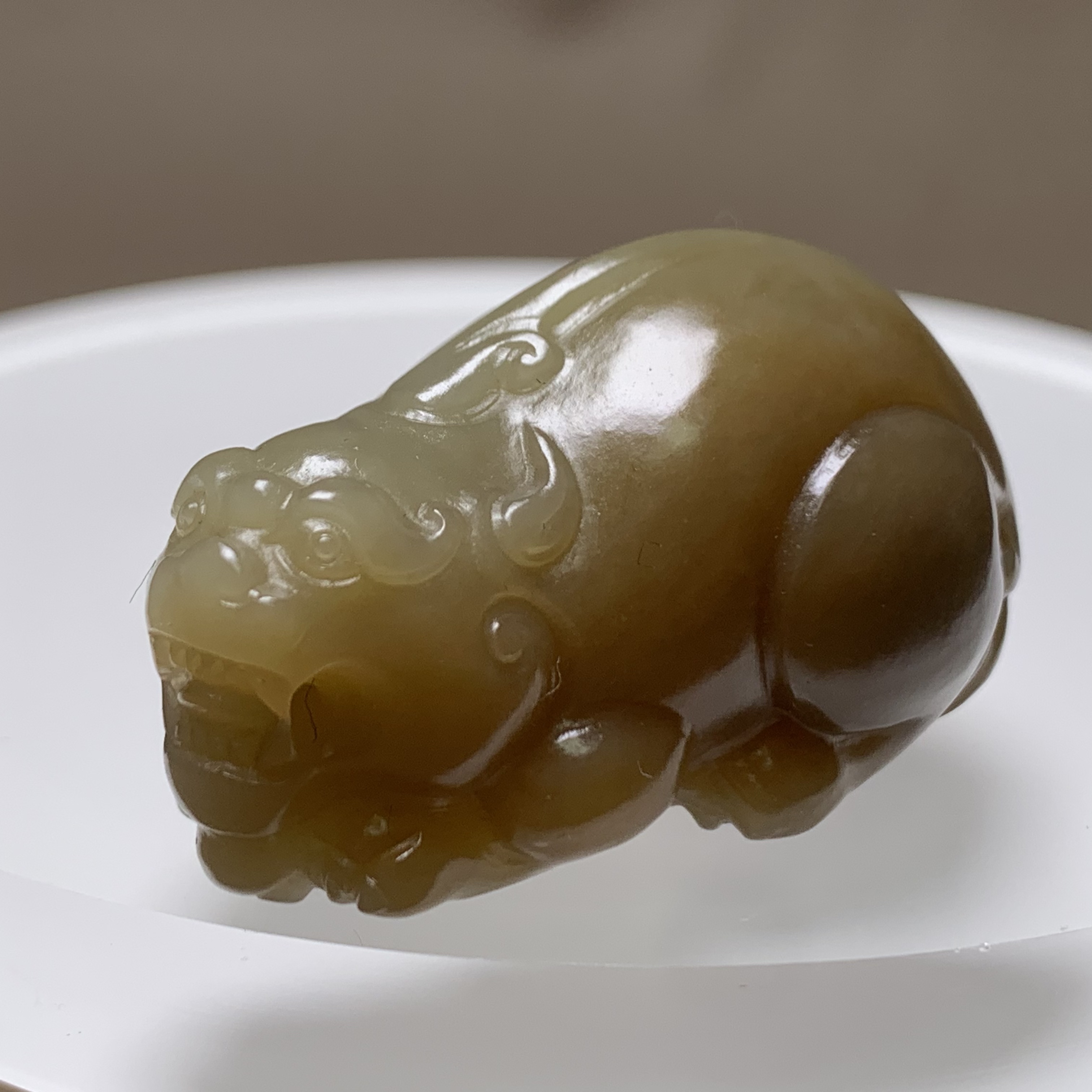 D501海川拍卖和田玉吊坠