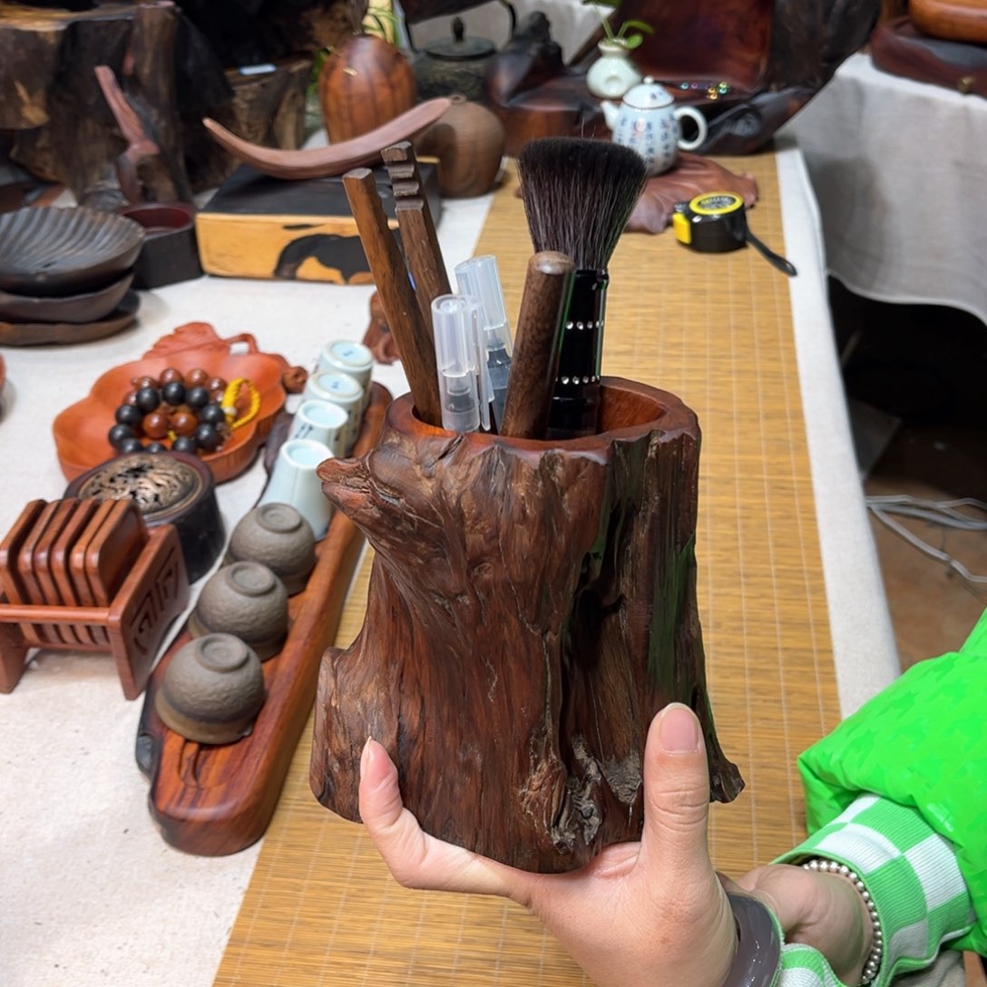 高*缅甸花梨随形笔筒