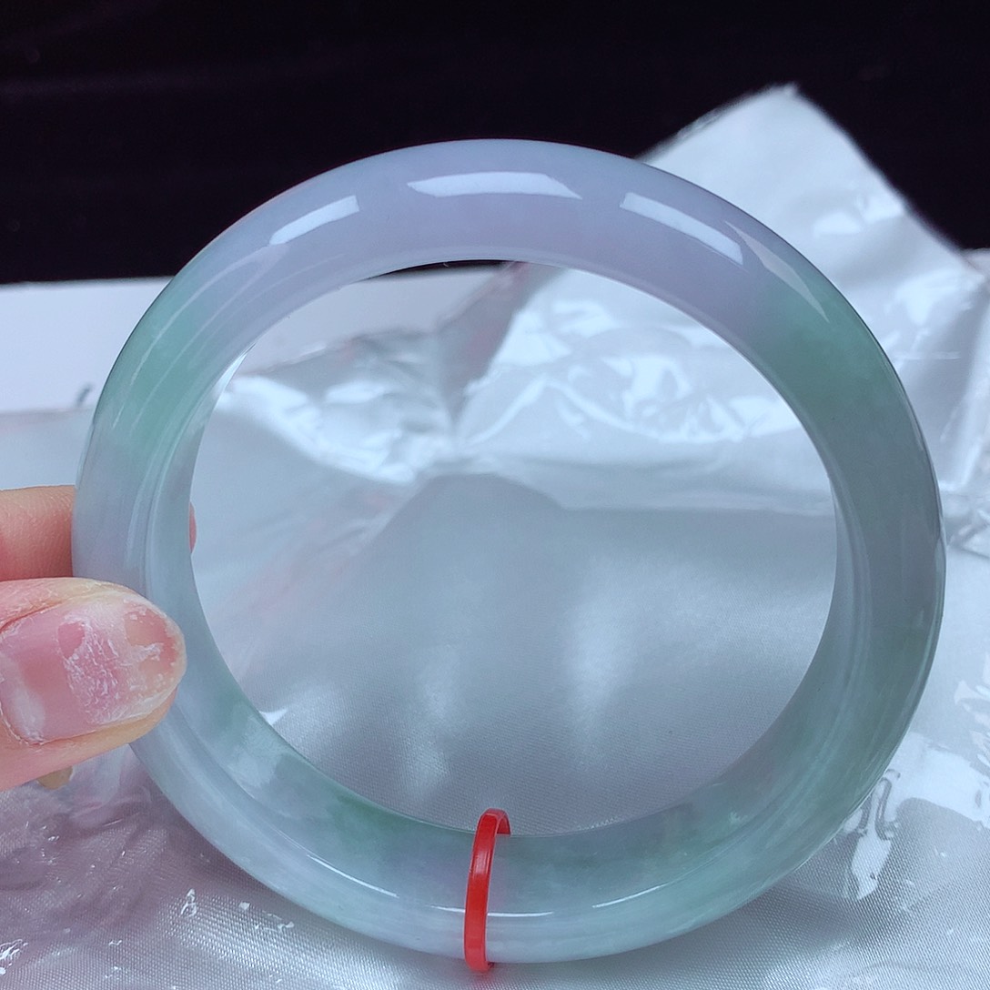 翡翠手镯未镶嵌61-62圈