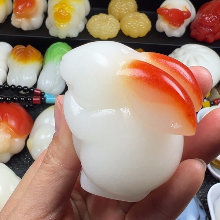 新疆戈壁五彩石金丝