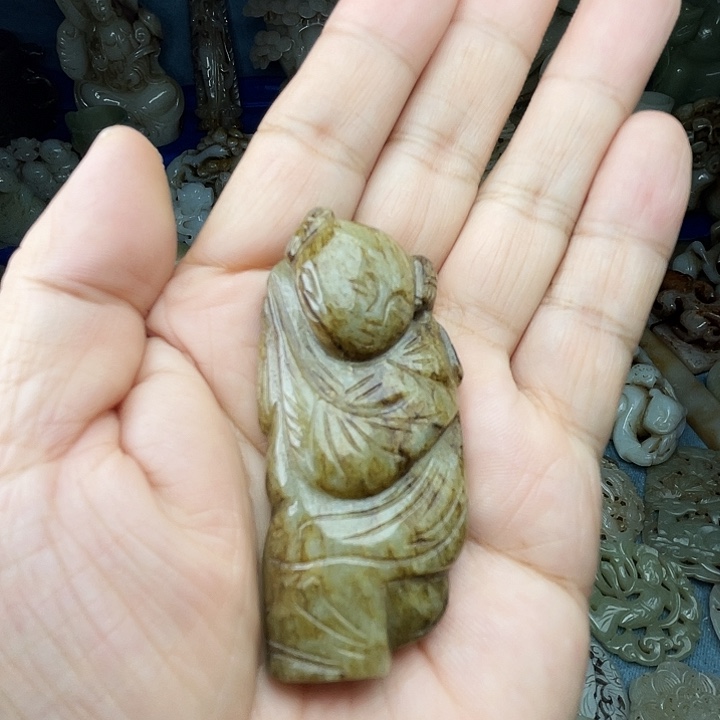和田玉（青白玉）未镶嵌颈饰