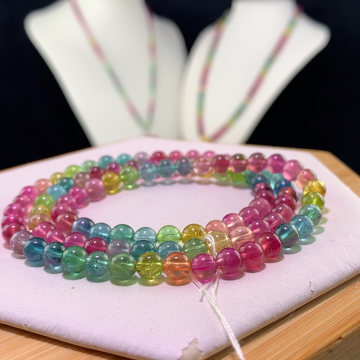 双色碧玺手链未镶嵌