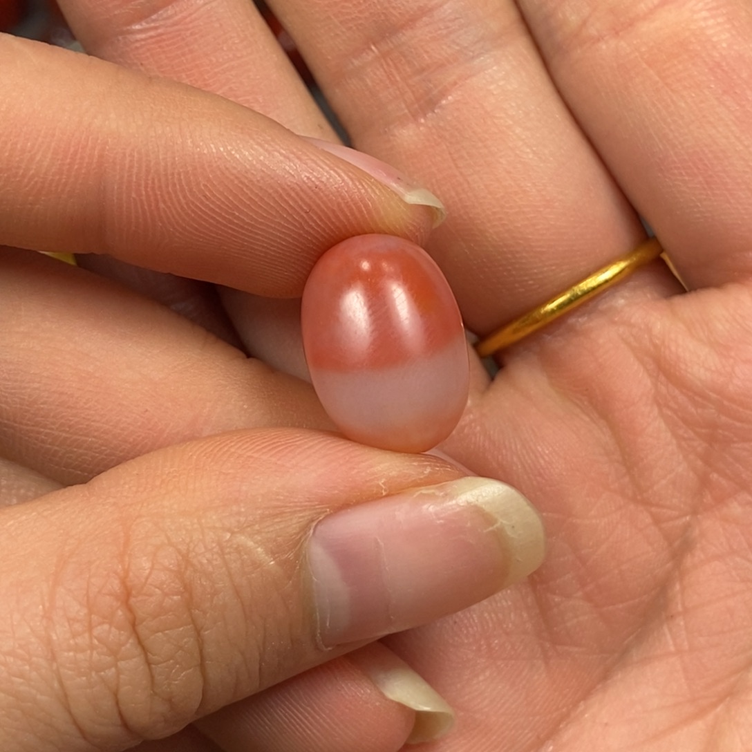 南红玛瑙珠子未镶嵌