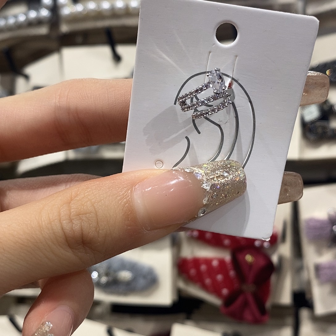 布艺铁合金耳骨夹