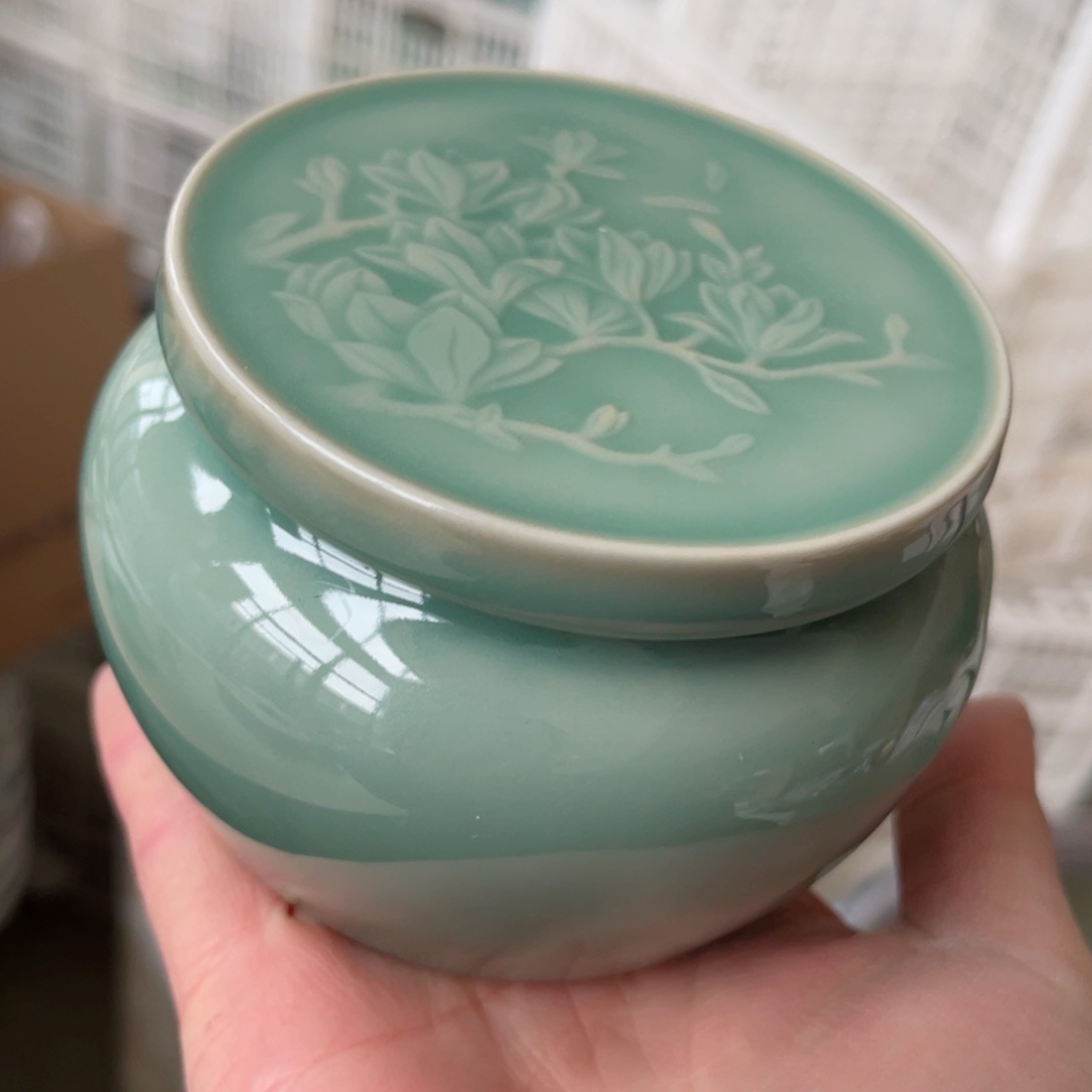 瓷片哈哈哈哈哈哈哈哈呵呵呵