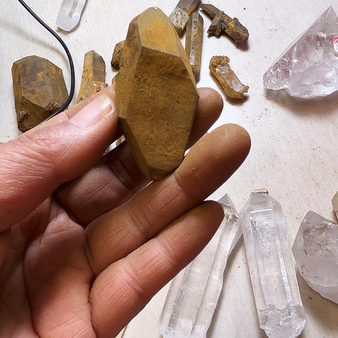 *****未镶嵌珠宝半成品水晶