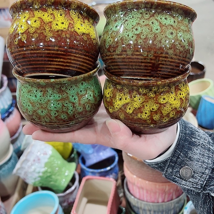 有孔，凑单福利满10元发货陶瓷多肉花盆！