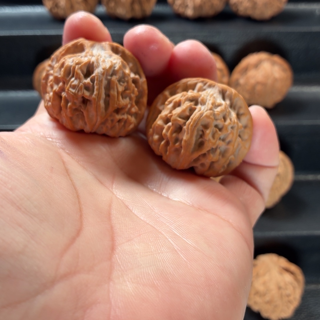 桃核把件07年下树老原树天地，修尖38