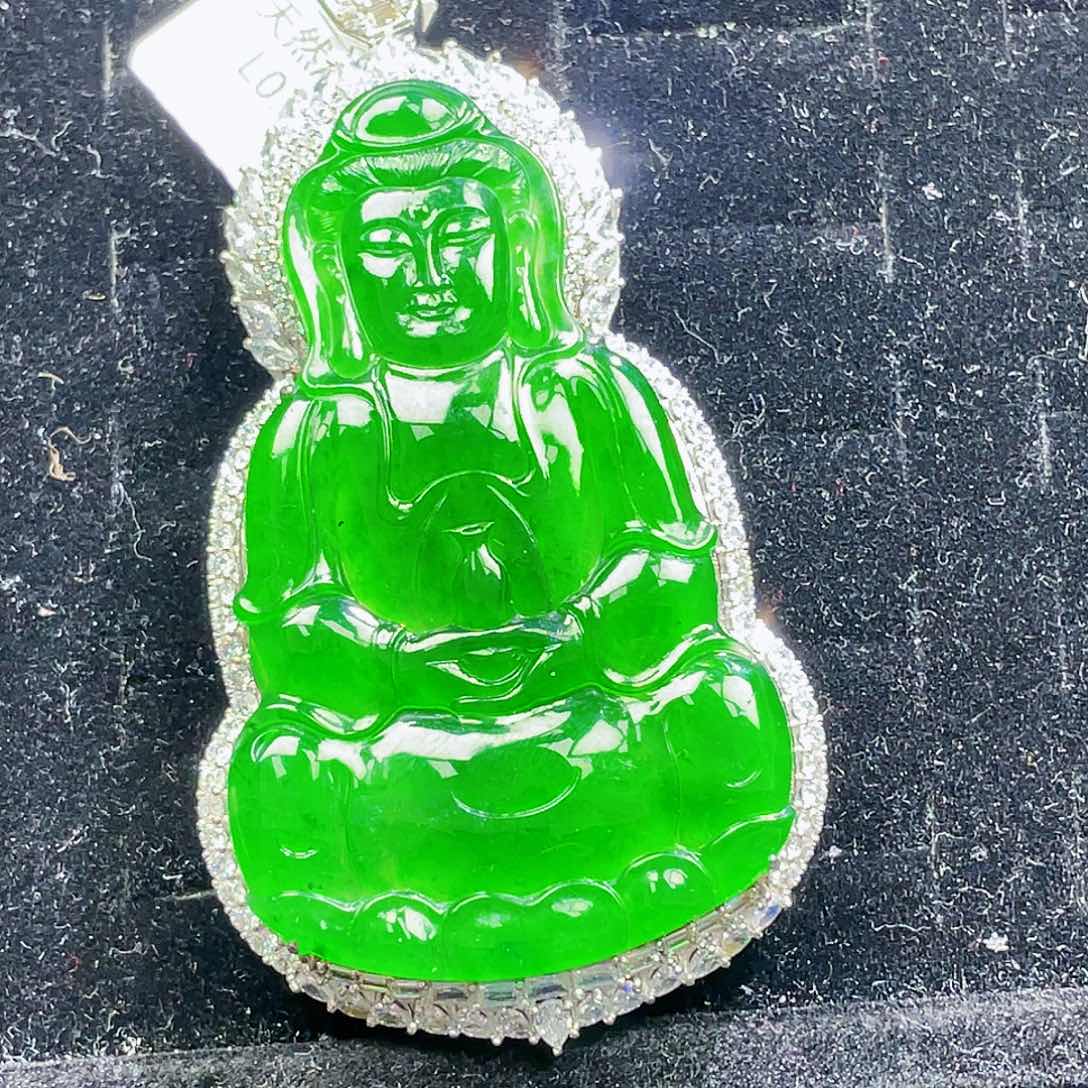 翡翠颈饰未镶嵌206，