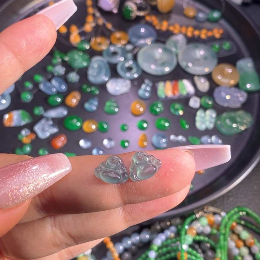 【闪购商品】翡翠挂件未镶嵌佛