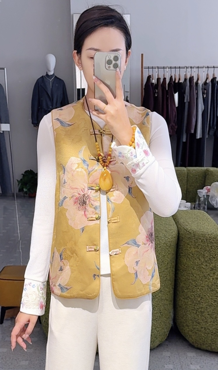 上衣民族风时尚马甲常规款