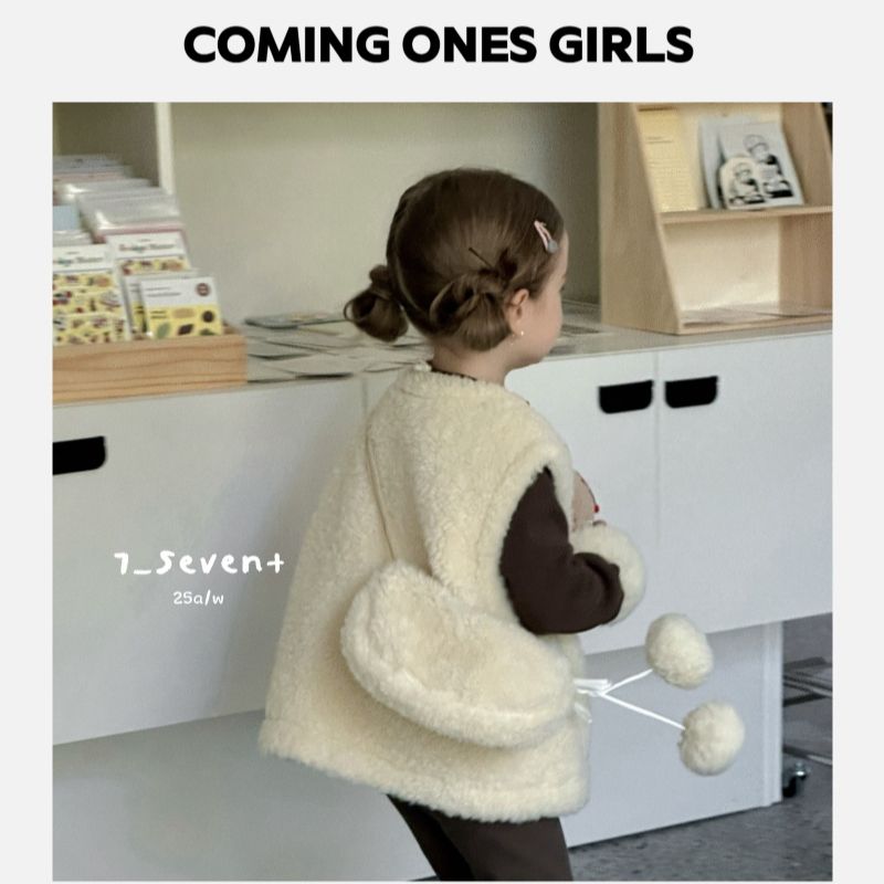 逸朵美芽COMING ONES 女童深秋冬款3120马甲两件套