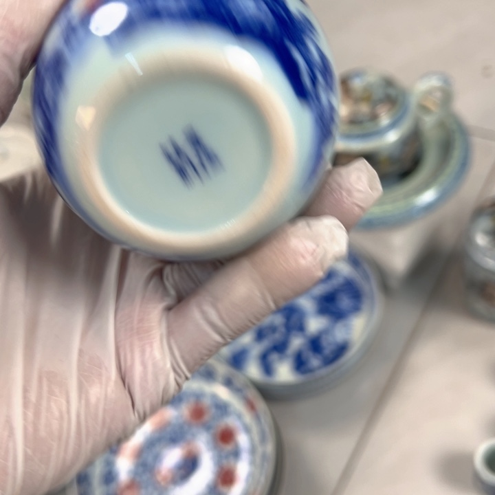 瓷片白青花富春山居图茶叶罐