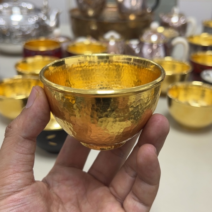 李小鹤里外金足金4克金杯