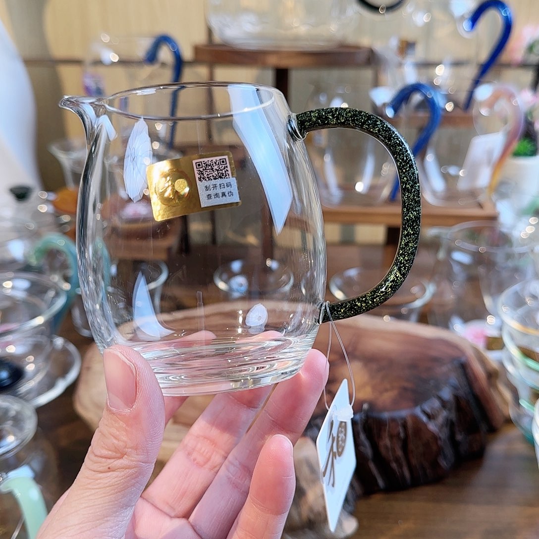 禾器黑金澄然公道杯