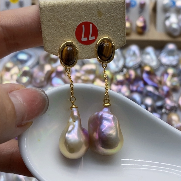 银S925镶嵌淡水珍珠耳饰