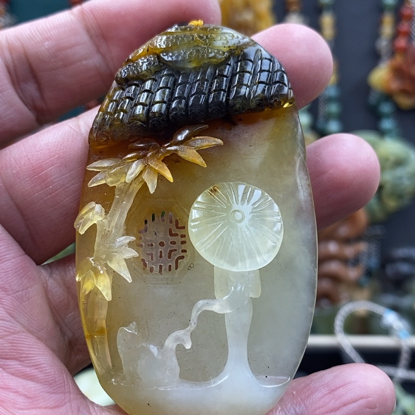 【闪购商品】未镶嵌蛇纹石玉吊坠