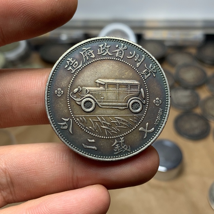 陶直接去拍大头龙洋