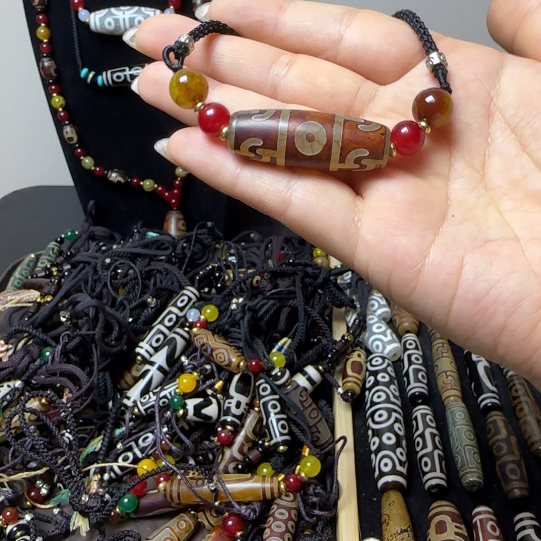 玛瑙/玉髓合金颈饰