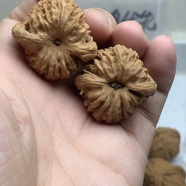 吊坠文玩核桃34 南疆石手捻