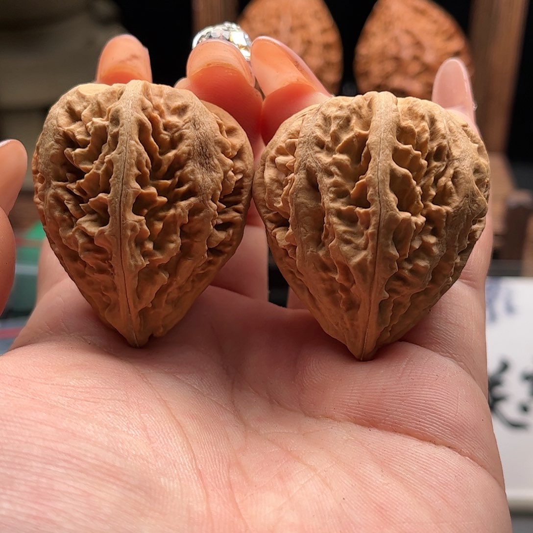 文玩核桃把件关东木子家楸大胖62