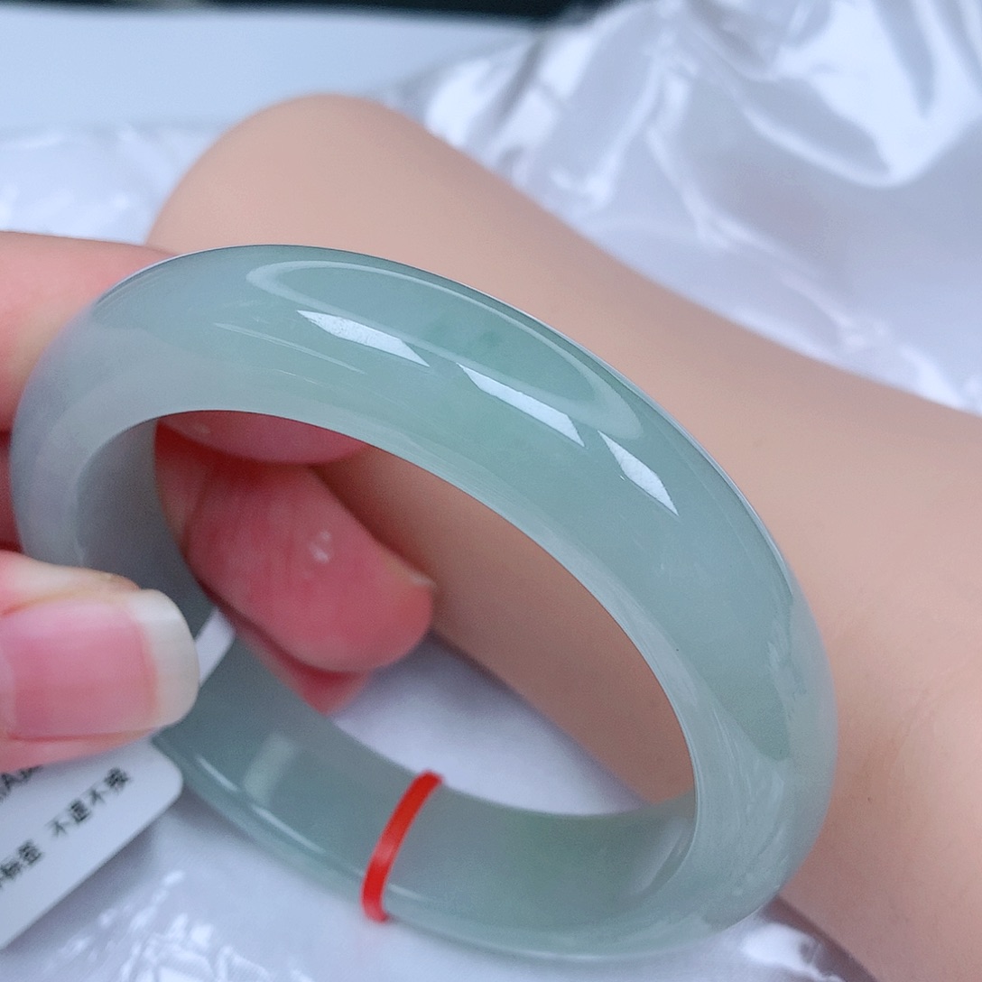 【闪购商品】翡翠手镯未镶嵌，54