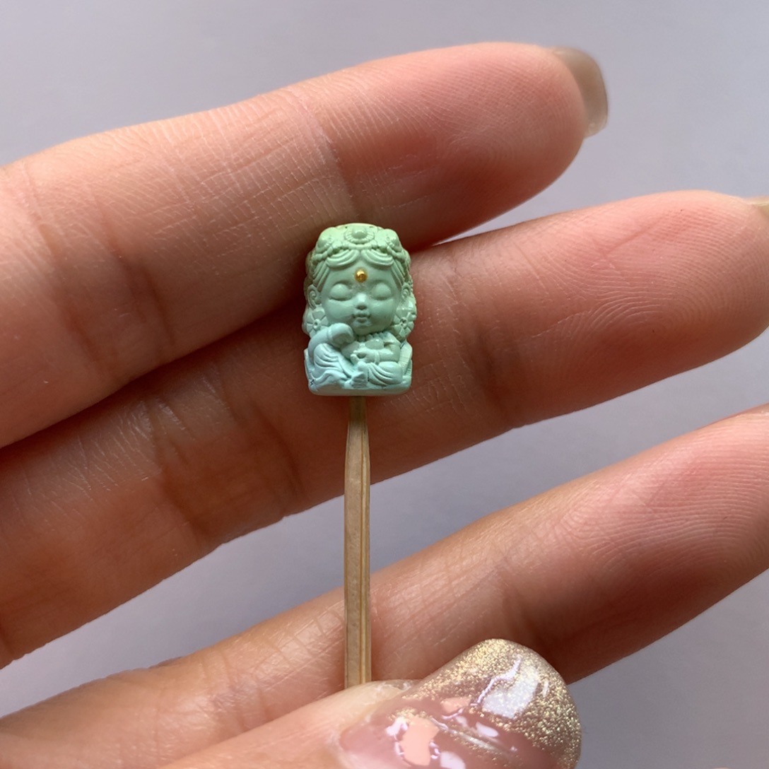 绿松石配饰未镶嵌