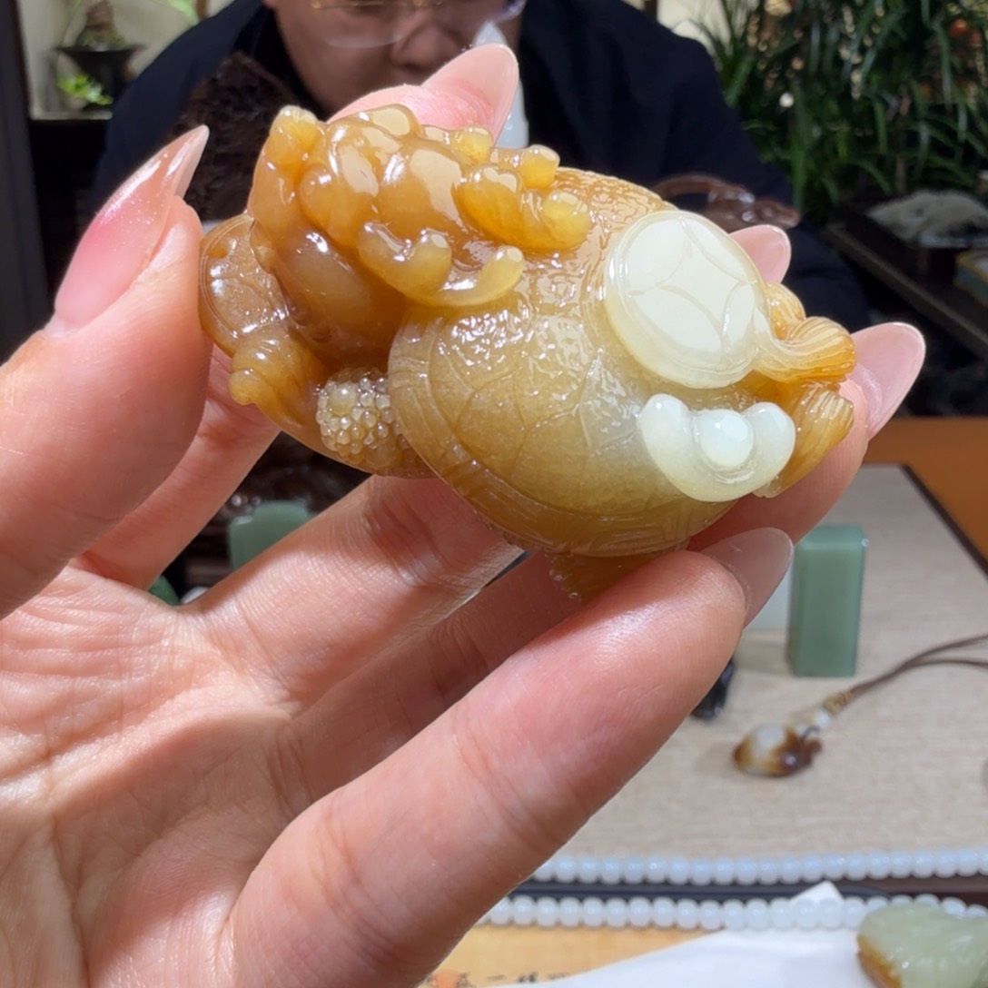 和田玉挂件未镶嵌舞*