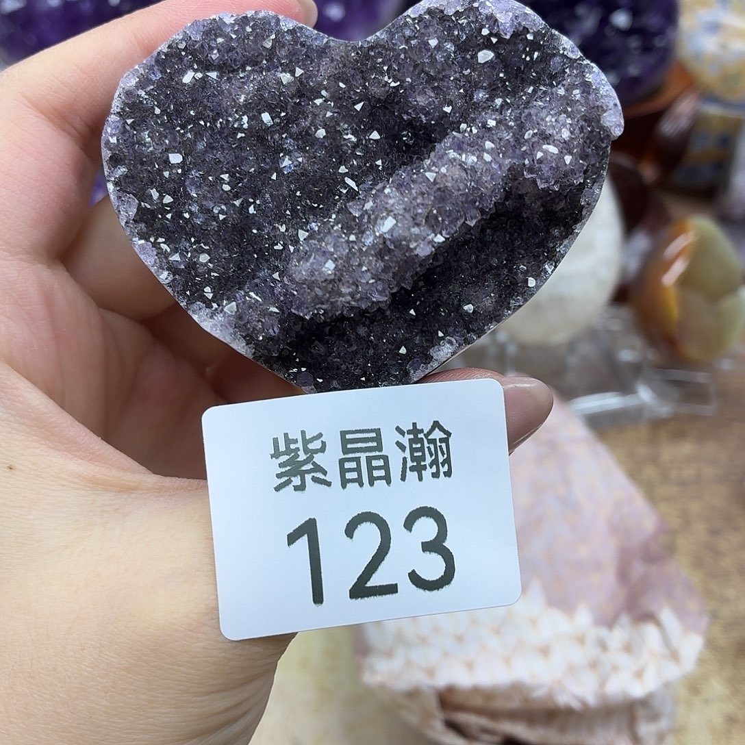 水晶大型摆件（非配饰）未镶嵌