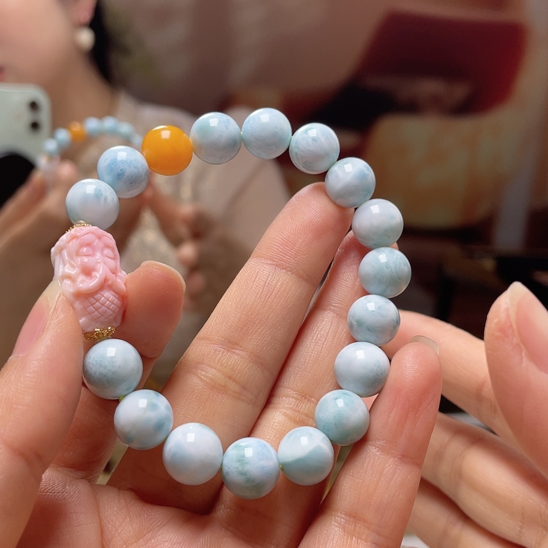 琥珀未镶嵌裸石手串