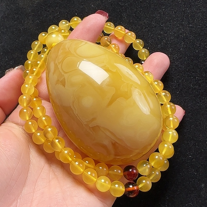 蜜蜡珠宝奇石未镶嵌