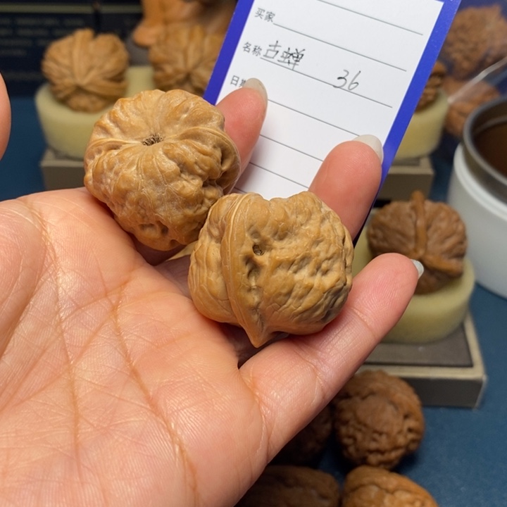 【闪购商品】把件文玩核桃天*古蝉