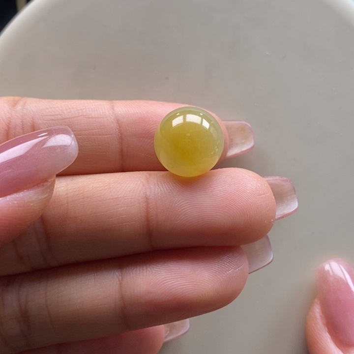 翡翠颈饰未镶嵌翡翠冰黄珠卡13.1